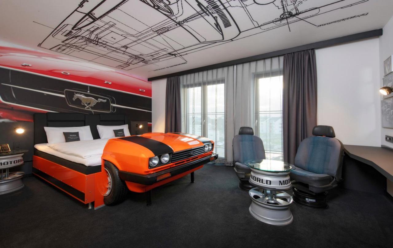 V8 Hotel Koeln At Motorworld Εξωτερικό φωτογραφία