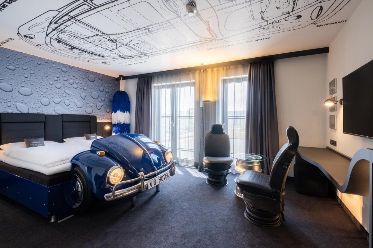 V8 Hotel Koeln At Motorworld Εξωτερικό φωτογραφία