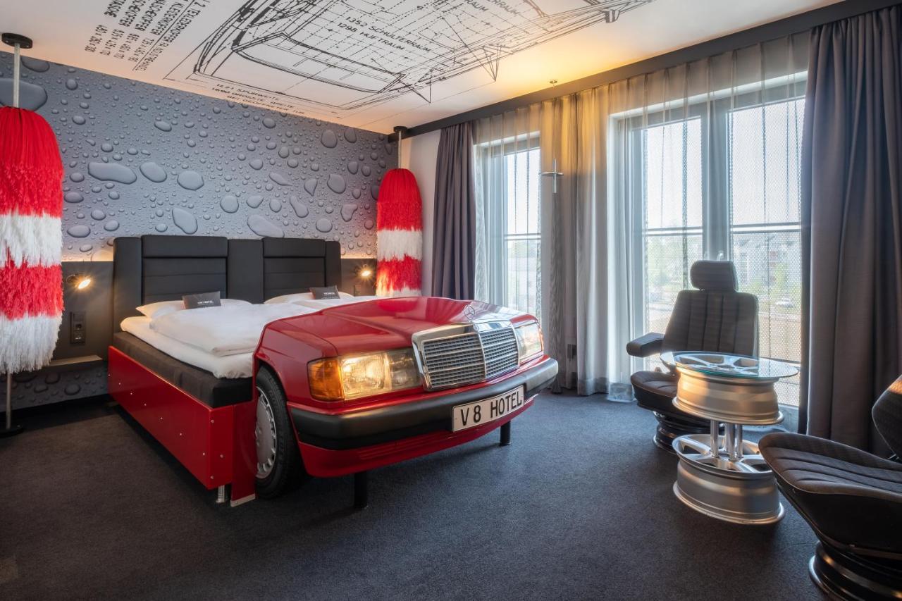 V8 Hotel Koeln At Motorworld Εξωτερικό φωτογραφία