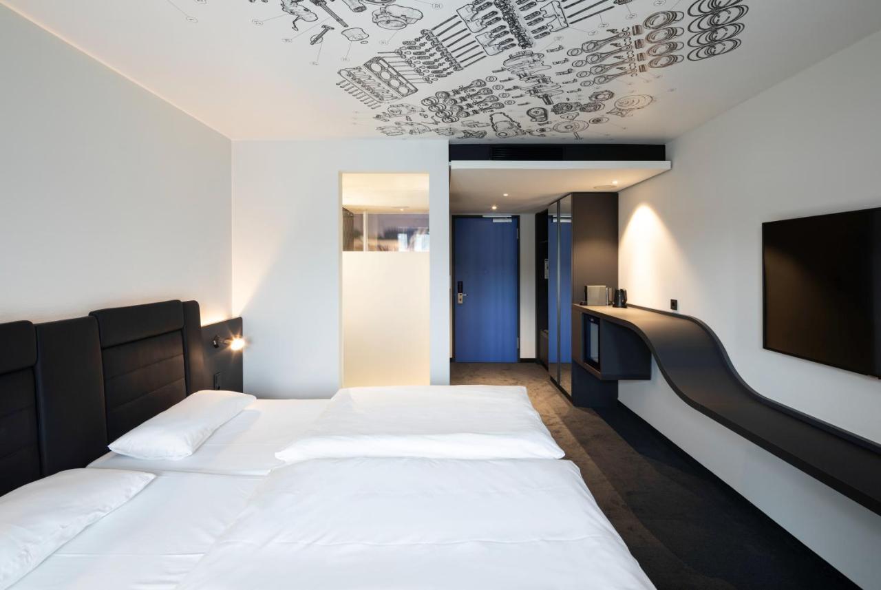 V8 Hotel Koeln At Motorworld Εξωτερικό φωτογραφία