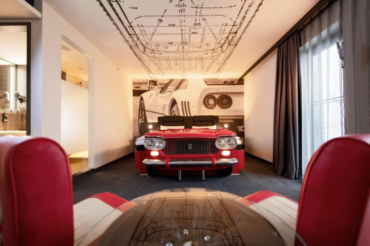 V8 Hotel Koeln At Motorworld Εξωτερικό φωτογραφία