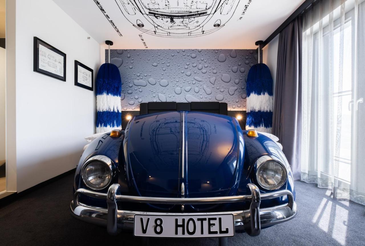 V8 Hotel Koeln At Motorworld Εξωτερικό φωτογραφία