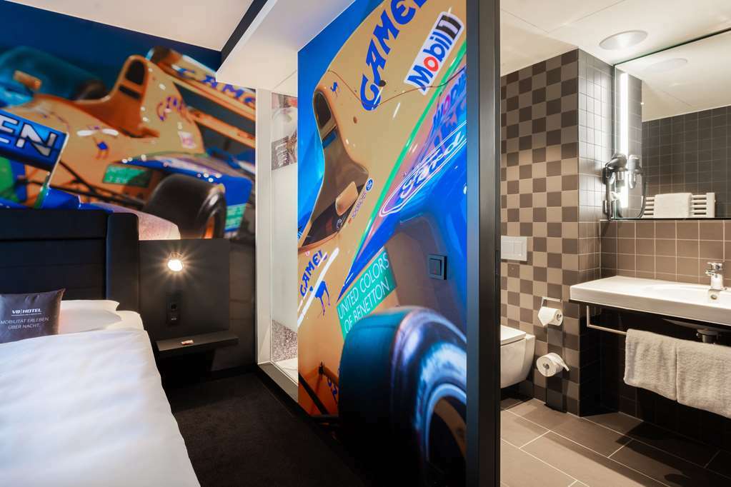 V8 Hotel Koeln At Motorworld Δωμάτιο φωτογραφία